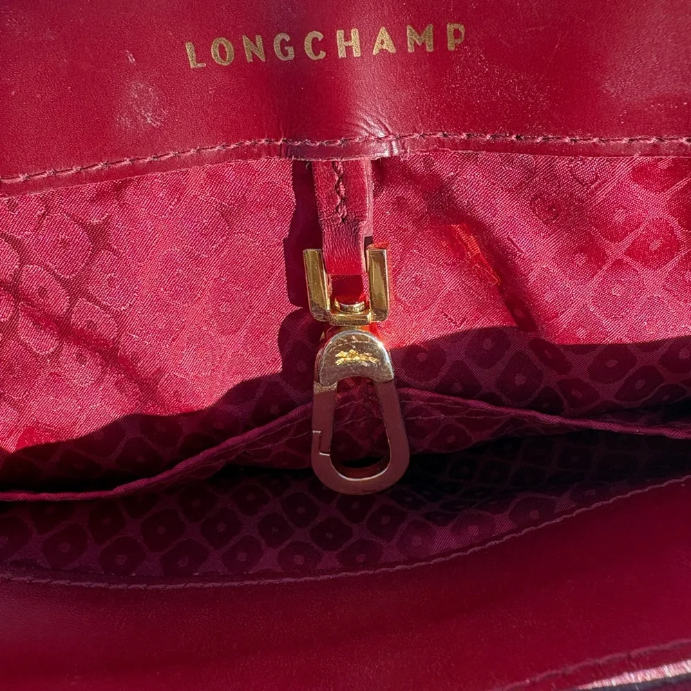 Authentic Longchamp Honoré 404 Burgundy Leather Handbag with Gold Tone Logo - Picture 12 of 15